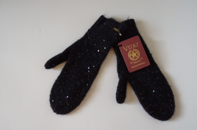 Черные женские варежки с пайетками Италия Vizio 1042 MU