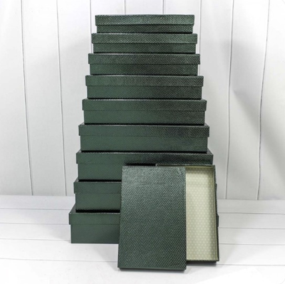 Коробка подарочная прямоуг. (тем. зеленая), 34*24,5*6,5см