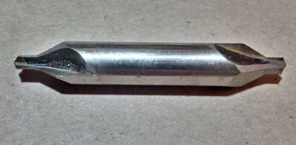 Сверло центровочное ф1,0. Сверло 10,0 центровочное тип а чертеж. Центровка типа. Сверло центровочное комбинированное 60 без предохранительного конуса. Центровочное сверло для токарного станка.