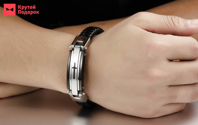 аксессуар с крестом для мужчин