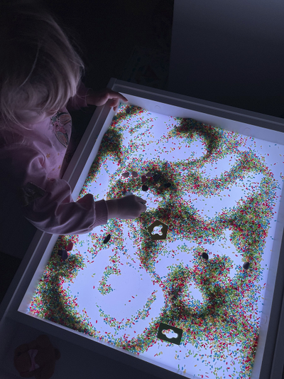 Световой стол-песочница 10-в-1 "Городок"