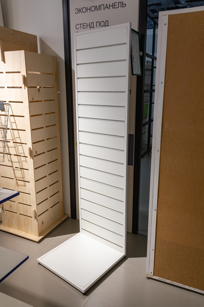 (ЭИАСО0700) Стенд со слотпанелью островной