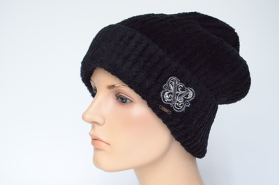 zhenskaya-shapka-iz-kashemira-s-otvorotom-italiya-vizio-1112