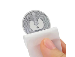 Метка бумажная самоклеющаяся d25 NTAG216