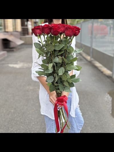 15 эквадорских роз 80 см (цвет на выбор)