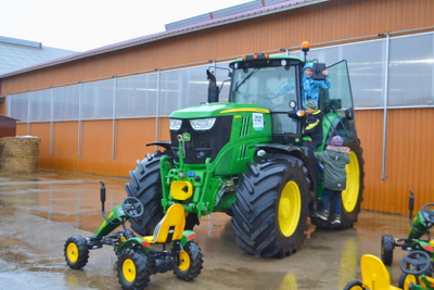 Экскурсия на молочную ферму "ЭкоНива" и молочный завод