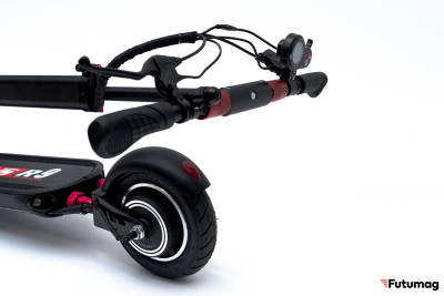 ЭЛЕКТРОСАМОКАТ Currus R9