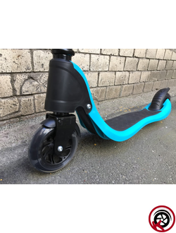 Самокат Scooter 145 Голубой со светящимися колесами