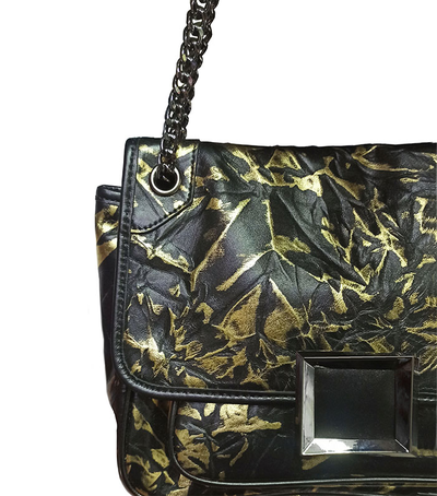 (АРТИКУЛ: 9682) СУМКА ЖЕНСКАЯ, НЕБОЛЬШАЯ, НАТУРАЛЬНАЯ "МЯТАЯ" КОЖА, ЧЕРНАЯ С ЗОЛОТЫМ РИСУНКОМ ,  С ЦЕПОЧКОЙ ЧЕРЕЗ ПЛЕЧО