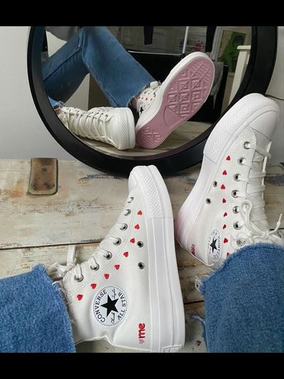 Converse Chuck Taylor Valentines Day белые высокие с губками