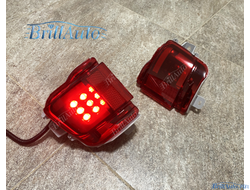 Противотуманки Toyota Land Cruiser 200 16+ красные (2 режима)