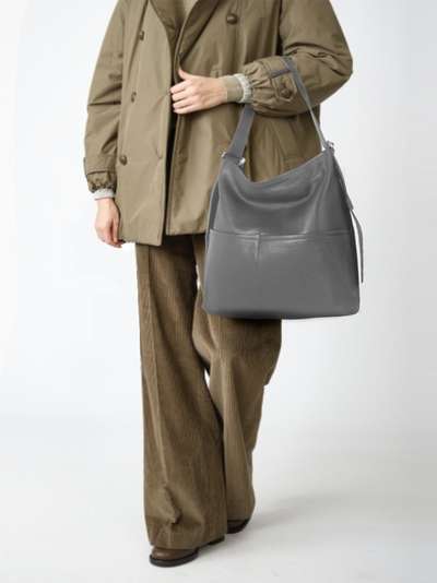 (АРТИКУЛ: 10114/1) СУМКА-МЕШОК ЖЕНСКАЯ, БОЛЬШАЯ, НАТУРАЛЬНАЯ КОЖА, СЕРАЯ, РЕМЕНЬ ЧЕРЕЗ ПЛЕЧО