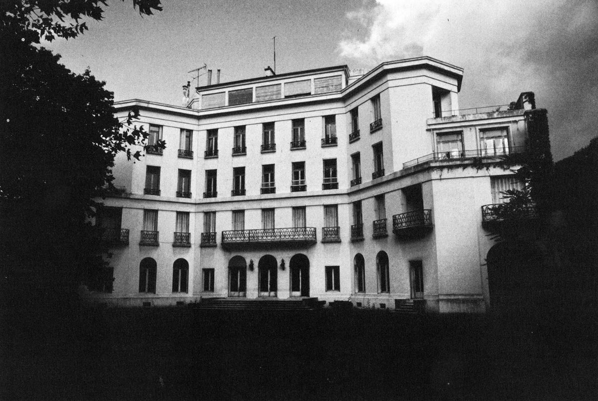 Дизайнер архитектор, художник и декоратор дома Jean Patou (Жан Пату) Louis Sue (Луи Сю) 1875 -1968 духи парфюм винтажная парфюмерия винтажные духи интернет магазин французские духи +купить
