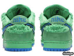 Grateful Dead Nike SB Dunk Low Green Bear (40-45)