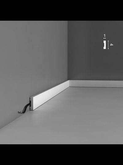 Напольный плинтус из дюрополимера Orac Decor коллекция Axxent SX162