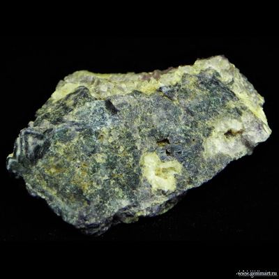 Флюорит (ратовкит) с аметистом и баритом