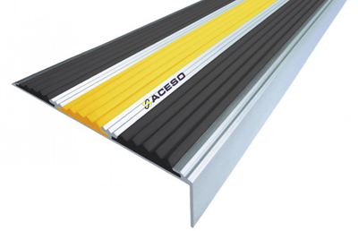 Алюминиевый угол с тремя резиновыми вставками 3000 мм, цвет в ассортименте