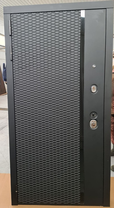 VENMAR (ВЕНМАР). НЕКСТ 100 мм. СТАЛЬ 1,8 мм. ТРЕХКОНТУРНАЯ. ЧЕРНЫЙ КВАРЦ/ СОФТ СЕРЫЙ со ВСТАВКАМИ ИЗ ЧЕРНОГО СТЕКЛА Lacobel