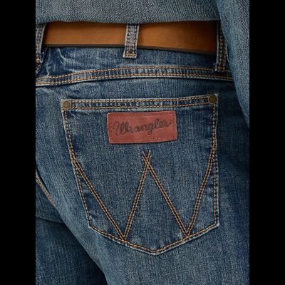 Джинсы 88MWZ Wrangler® Retro® Straight узкий крой