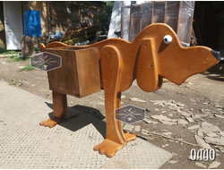 Кашпо деревянное в виде собаки