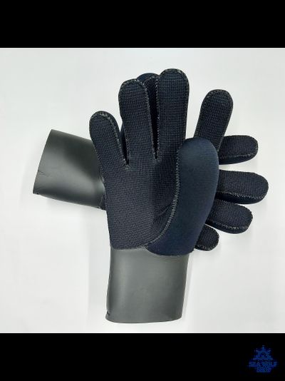 Перчатки неопреновые 5мм AQUATICS AQ102-09 н/н обтюрац. р.L