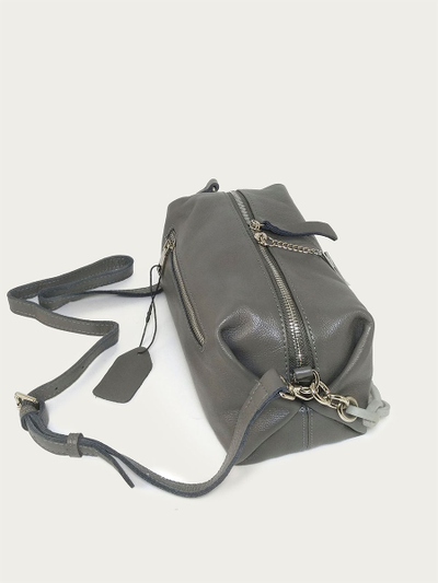 (АРТИКУЛ: 10068/1) СУМКА ЖЕНСКАЯ, МАЛЕНЬКАЯ, НАТУРАЛЬНАЯ КОЖА, СЕРАЯ, С ПЛЕЧЕВЫМ РЕМНЕМ И ЦЕПОЧКОЙ