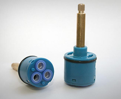 Смеситель для душевых кабин 3-и режимный 120 мм, под хомут