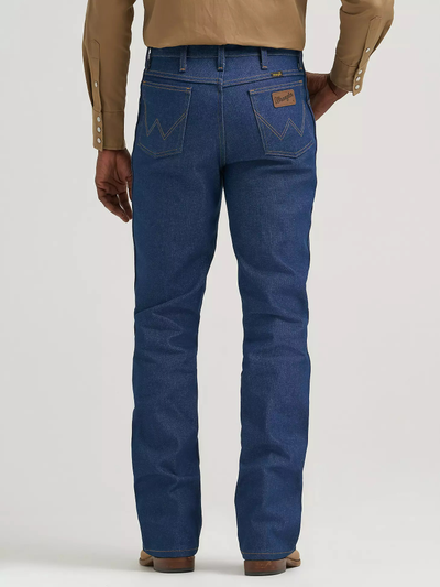 Джинсы 945 Wrangler® Cowboy Cut® Bootcut регулярный крой (жёсткие)