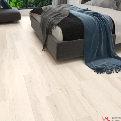 SPC ламинат Union Essence Дуб Фрост ES02-09L 43 класс толщина 4.2 мм с фаской замковый 2.7889 м2