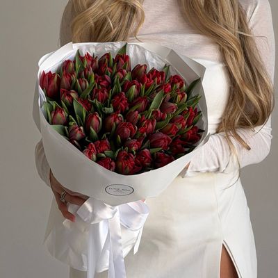 БУКЕТ ИЗ 49 ПИОНОВИДНЫХ ТЮЛЬПАНОВ №2