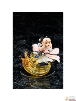 Фигурка 1/7 Иллиясвиль фон Айнцберн (Illyasviel Von Einzbern Saber)