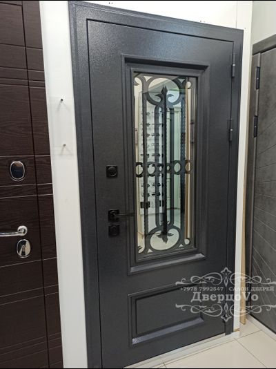 ВИЛЛАДЖ/ С КОВКОЙ ВНУТРИ СТЕКЛОПАКЕТА/ ГРАФИТ БУКЛЕ/ МРАМОР НАТУРАЛЬНЫЙ