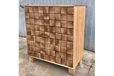 Комод из спилов дуба. Работа spilcenter.com