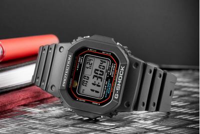 Часы Casio G-Shock GW-M5610U-1
