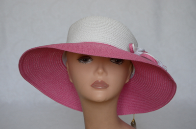 Оранжевая шляпа с белой тульей фото