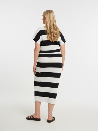 юбка трикотажная в эффектную полоску