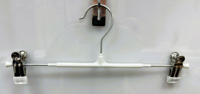 300W Вешалка брючная белая