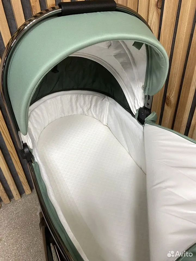 Детская коляска 3 в 1 Luxmom 777 Зеленый