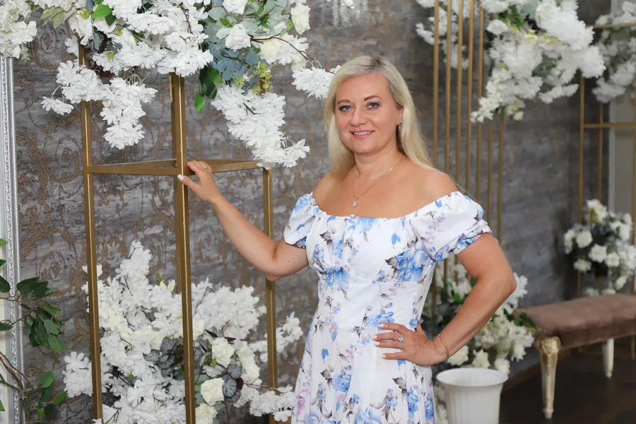 Ведущая Юлия Рубис