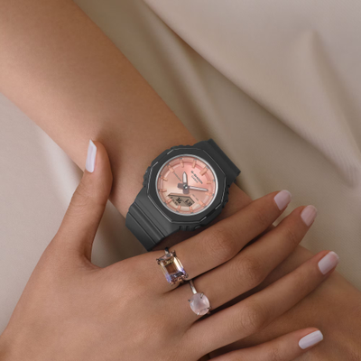 Часы Casio G-Shock GMA-P2110SC-4A