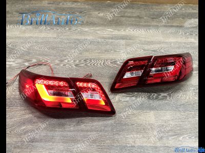 Стопы Toyota Camry 40 светодиодные красные-белые