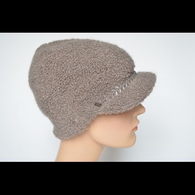 Кепка жокейка Vizio 1437 VU ореховая