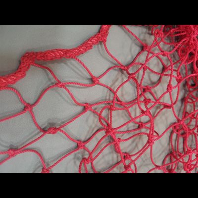 Сетка заградительная, яч. 40×40мм, Ø 2,2 мм, цвет красный, узловая 0,8х1,5 м.