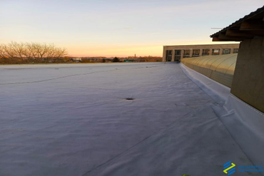 Устройство кровли