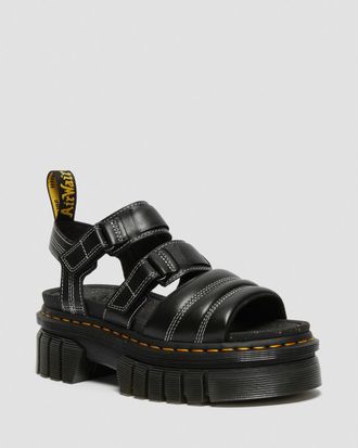 Босоножки Dr. Martens Ricki nappa lux leather 3-strap черные