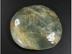 Берилл голубой (Аквамарин), полировка плоская, Бразилия (43*39*8 мм, 25 г) №35651