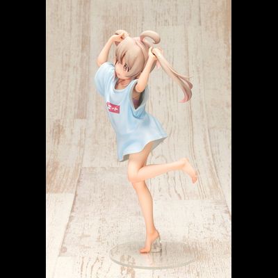 Фигурка 1/6 Махиро Ояма (Oyama Mahiro NEET T-shirt Ver.)