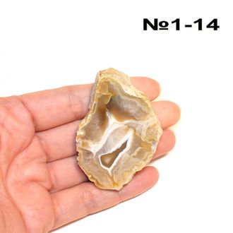 Агат натуральный (горбушка) Синара №1-14: 43,9г - 59*39*14мм