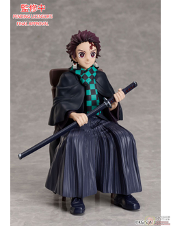 Фигурка Тандзиро Камадо (Kamado Tanjirou sits Aniplex)
