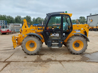 Телескопический погрузчик JCB 535-95